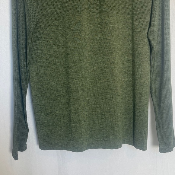 lululemon athletica Green Performance Jacket - Picture 4 of 10